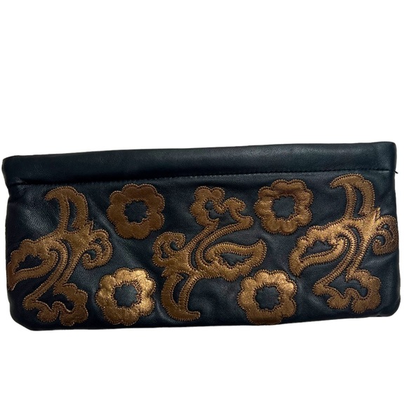 Great American Leatherworks Clutch - Picture 3 of 11